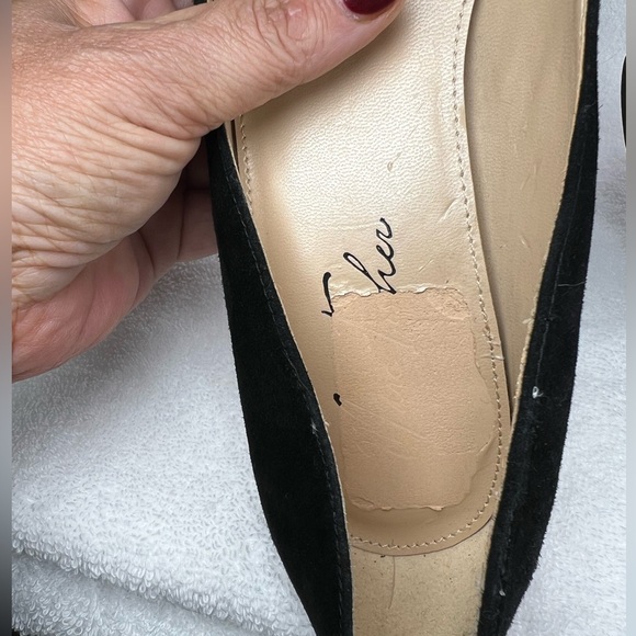 Marc Fisher black platform suede heels EUC - Picture 5 of 6